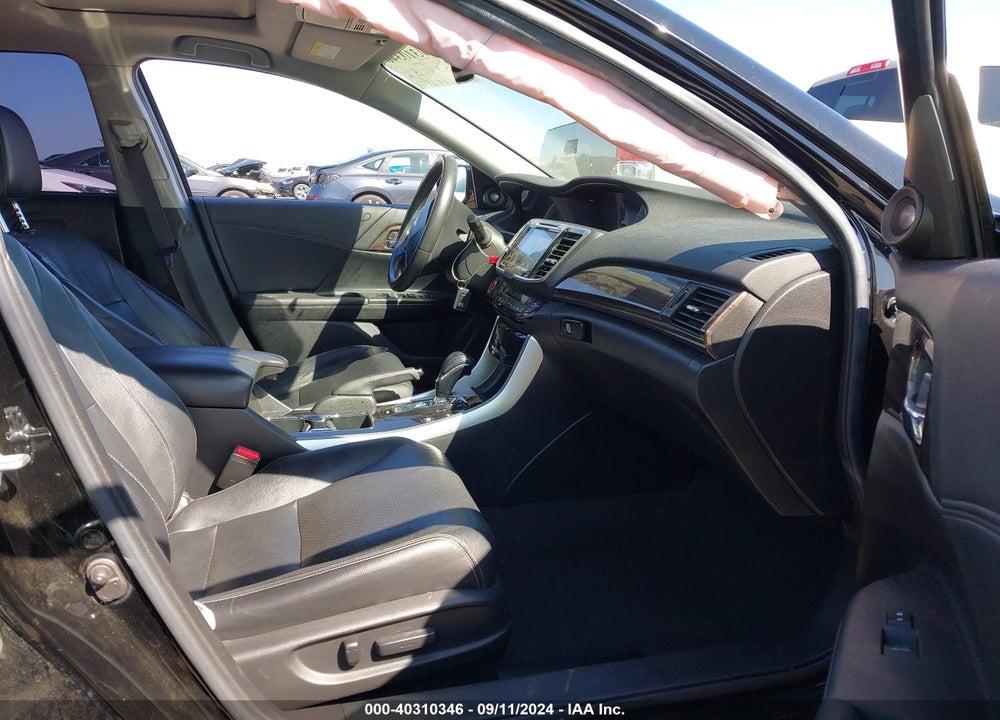2017 HONDA ACCORD HYBRID VIN: JHMCR6F54HC012072