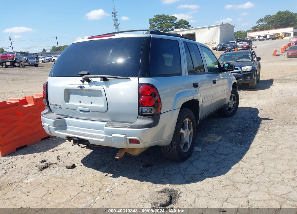 2007 CHEVROLET TRAILBLAZER LS VIN: 1GNDS13S572246675