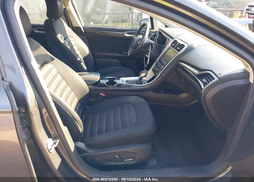 2016 FORD FUSION SE VIN: 3FA6P0H70GR159947