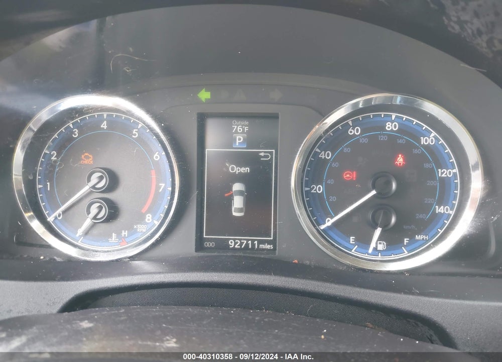2017 TOYOTA COROLLA SE VIN: 2T1BURHE1HC748047