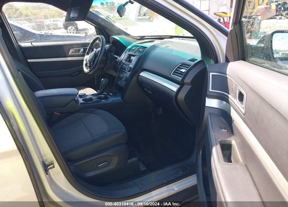 2017 FORD EXPLORER XLT VIN: 1FM5K8DHXHGA32581
