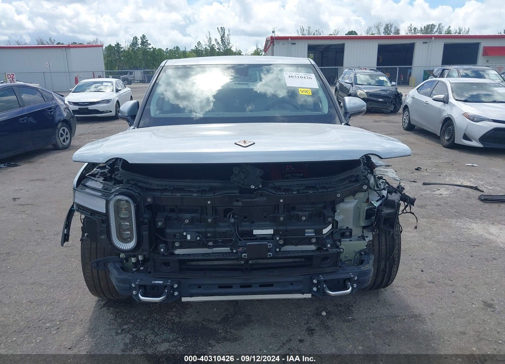 2022 RIVIAN R1T ADVENTURE VIN: 7FCTGAAA3NN011228