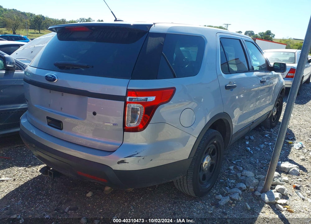 2014 FORD UTILITY POLICE INTERCEPTOR VIN: 1FM5K8ARXEGB85552