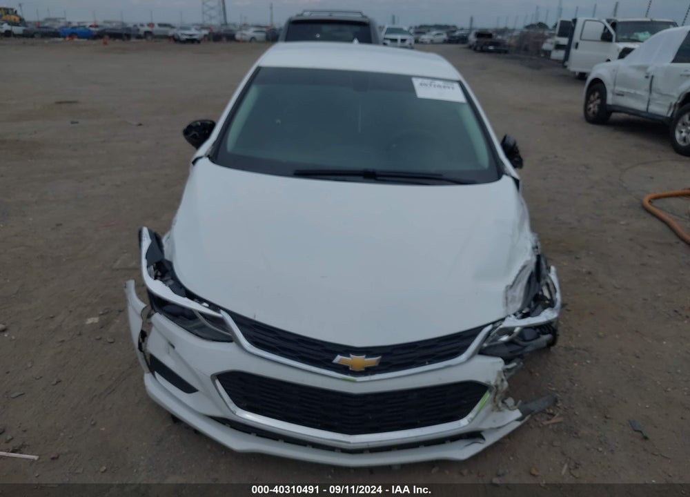 2018 CHEVROLET CRUZE LT AUTO VIN: 1G1BE5SM7J7156612