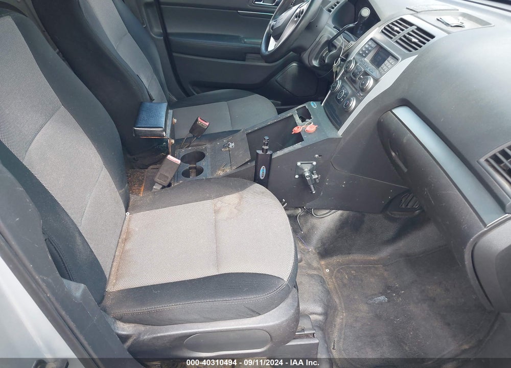 2014 FORD UTILITY POLICE INTERCEPTOR VIN: 1FM5K8AR0EGB85558