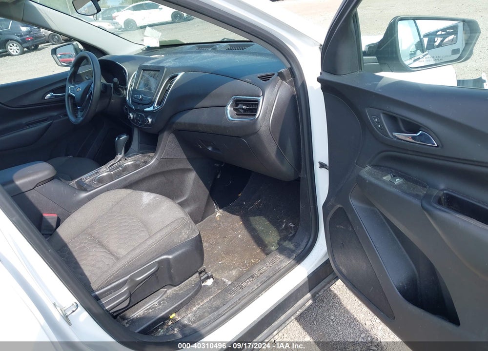 2019 CHEVROLET EQUINOX LT VIN: 2GNAXUEV5K6244885