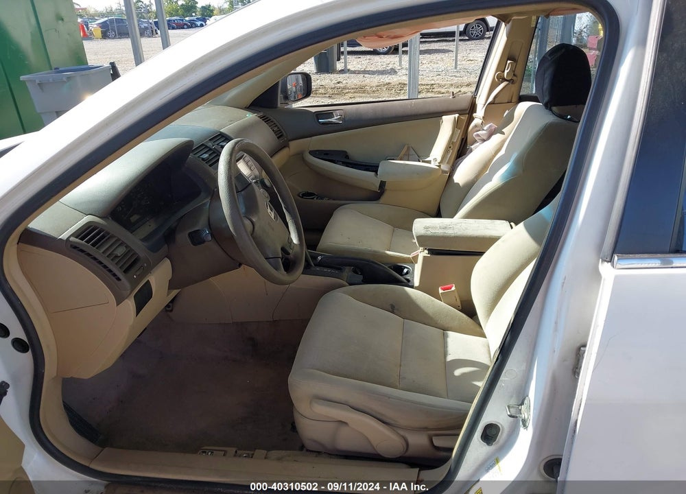 2005 HONDA ACCORD 2.4 LX VIN: 1HGCM56415A117095