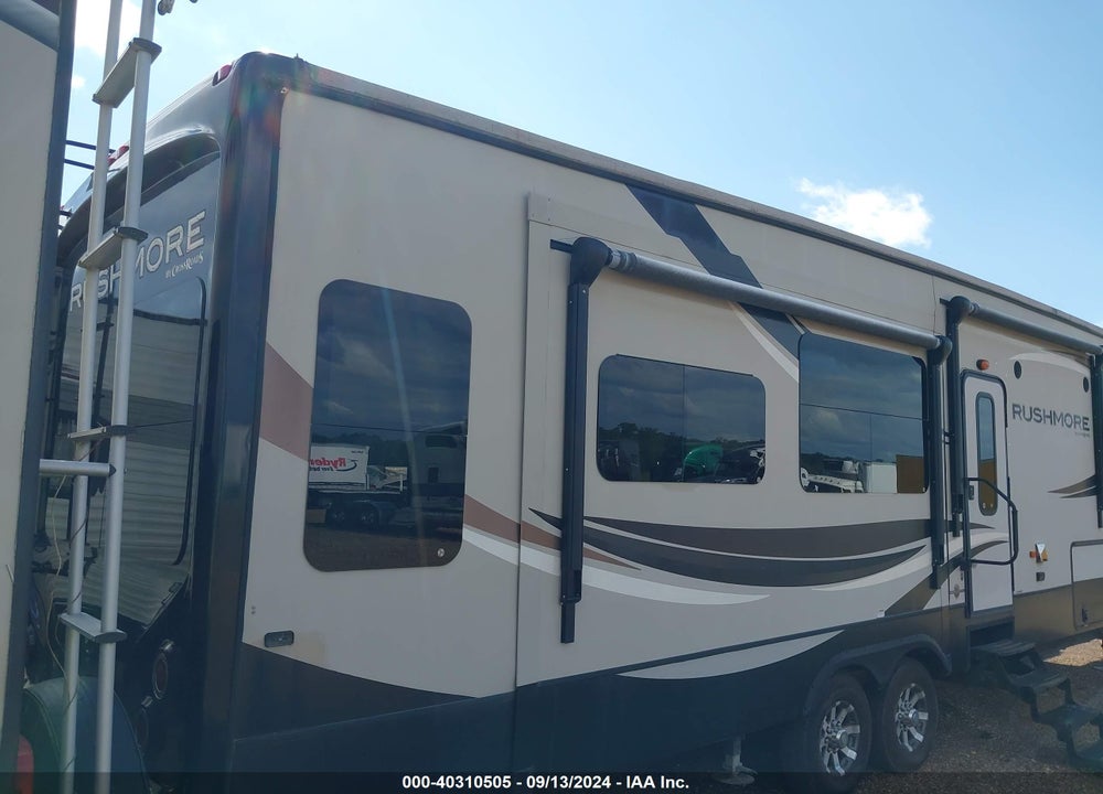 2014 CROSSROADS RUSHMORE VIN: 4V0FC3929DG004056