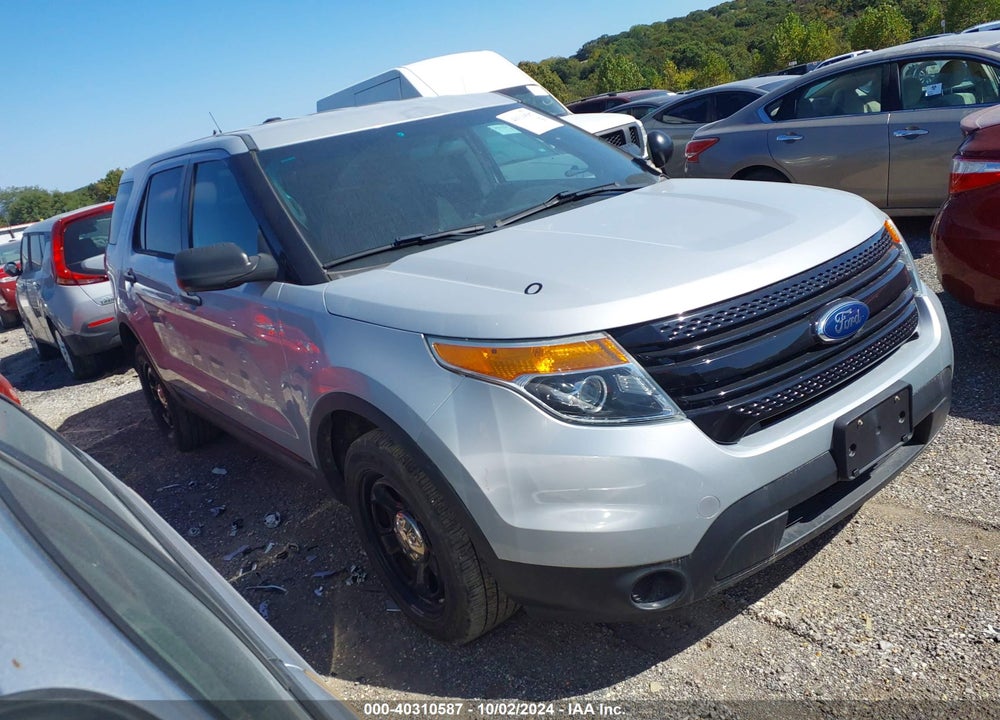 2015 FORD UTILITY POLICE INTERCEPTOR VIN: 1FM5K8ARXFGC41104
