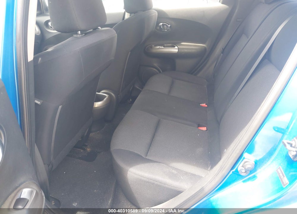 2011 NISSAN JUKE S VIN: JN8AF5MR1BT020451