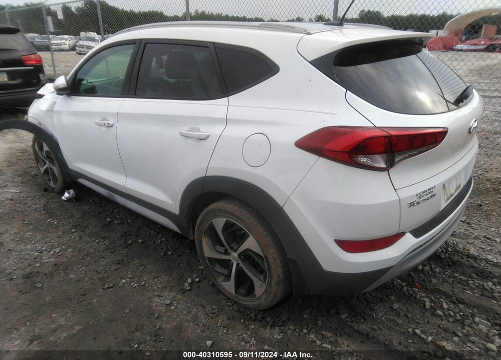 2017 HYUNDAI TUCSON VIN: KM8J33A29HU508092