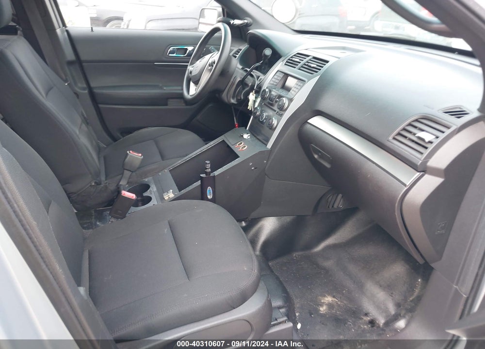 2015 FORD UTILITY POLICE INTERCEPTOR VIN: 1FM5K8AR1FGC41105