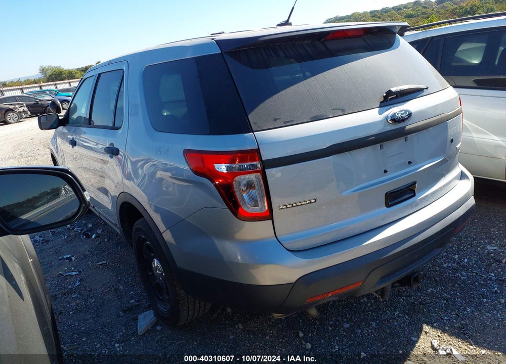 2015 FORD UTILITY POLICE INTERCEPTOR VIN: 1FM5K8AR1FGC41105