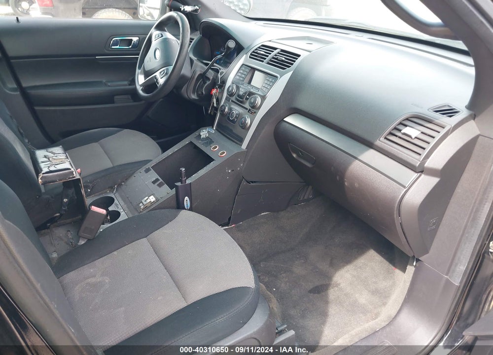 2015 FORD UTILITY POLICE INTERCEPTOR VIN: 1FM5K8AR2FGA35453