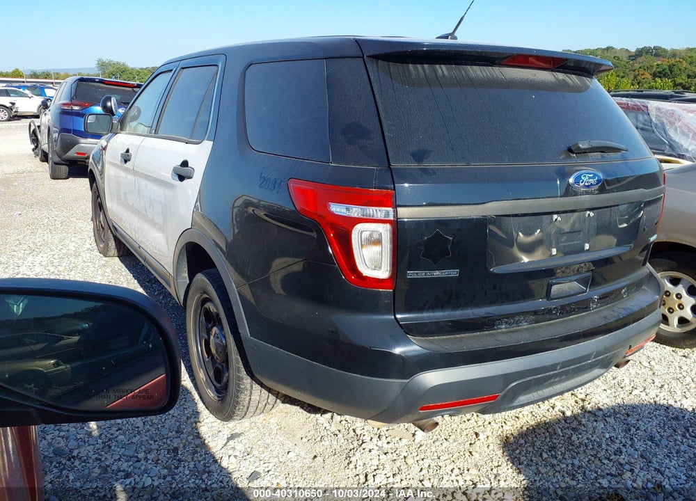 2015 FORD UTILITY POLICE INTERCEPTOR VIN: 1FM5K8AR2FGA35453