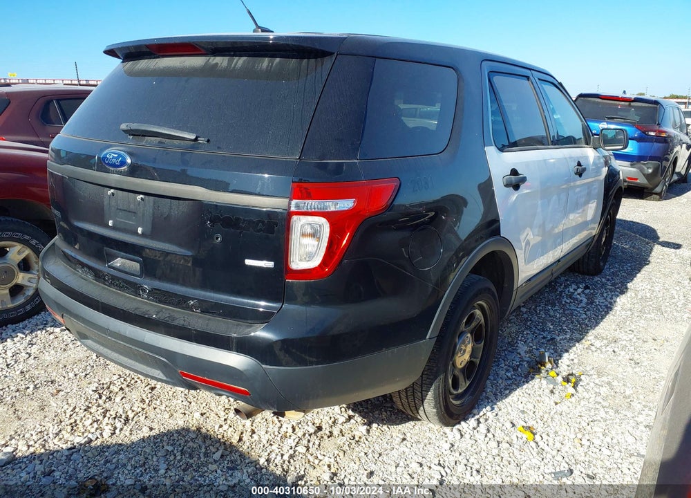2015 FORD UTILITY POLICE INTERCEPTOR VIN: 1FM5K8AR2FGA35453