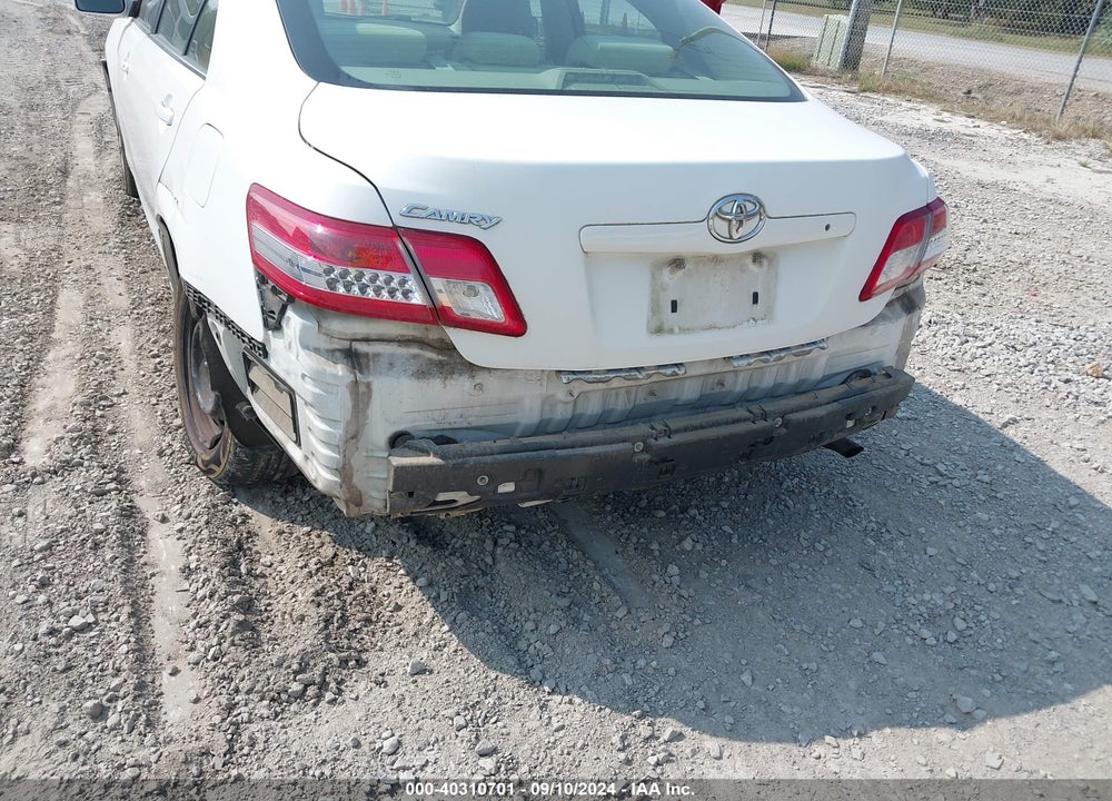2011 TOYOTA CAMRY VIN: 4T1BF3EKXBU607226