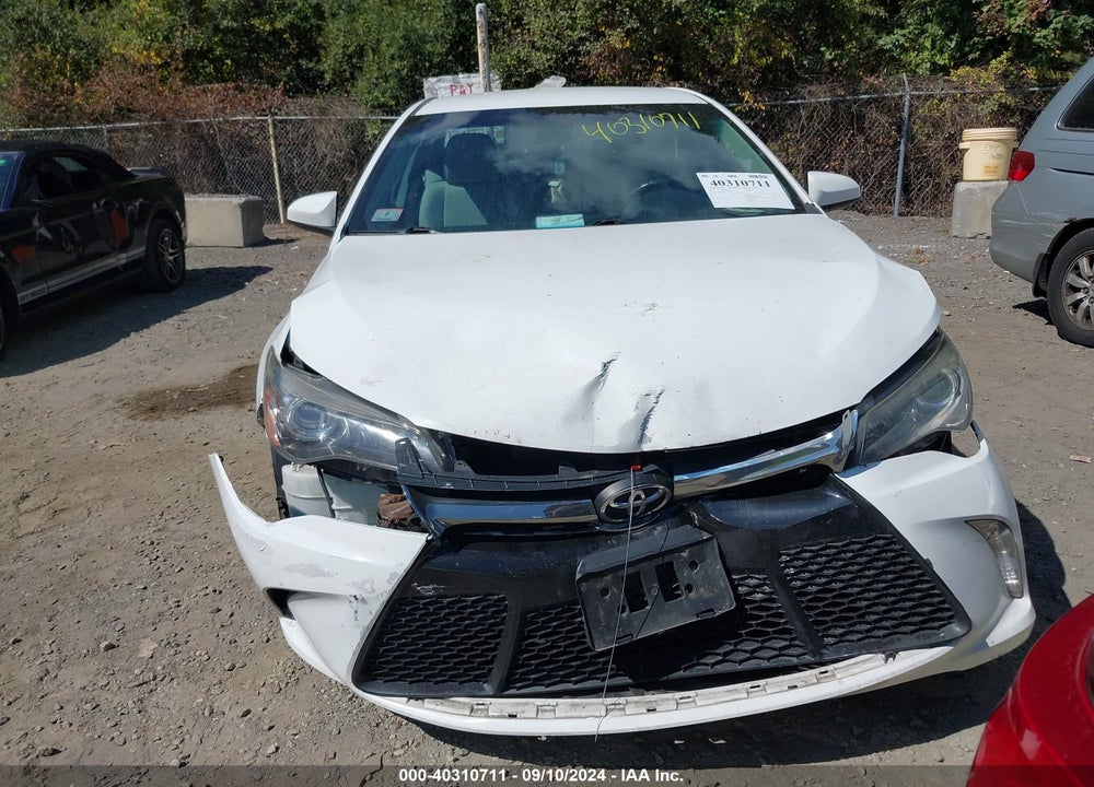 2015 TOYOTA CAMRY SE VIN: 4T1BF1FK5FU972048