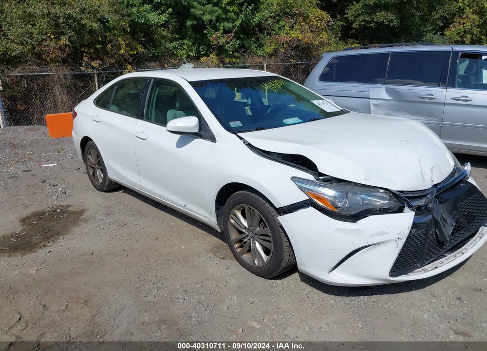 2015 TOYOTA CAMRY SE VIN: 4T1BF1FK5FU972048