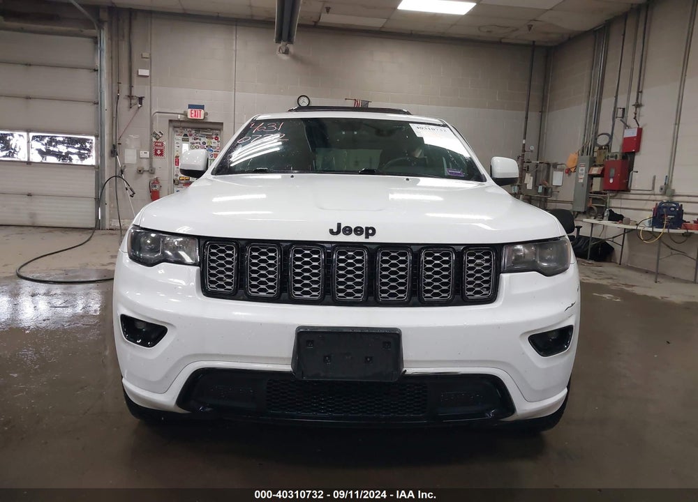 2017 JEEP GRAND CHEROKEE ALTITUDE 4X4 VIN: 1C4RJFAG6HC892137