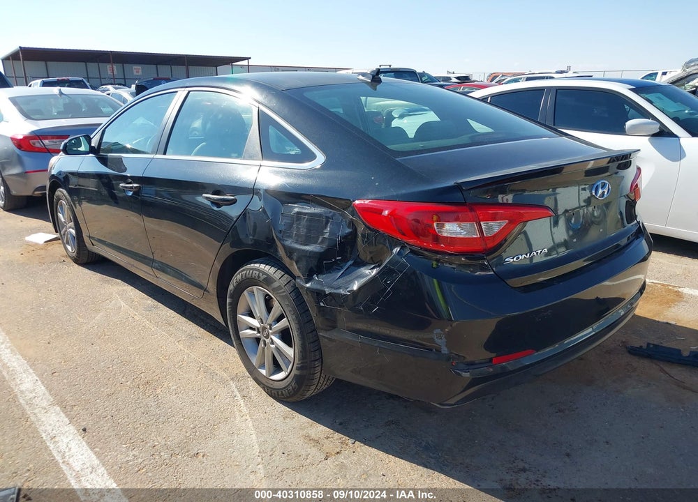 2017 HYUNDAI SONATA VIN: 5NPE24AF9HH518147