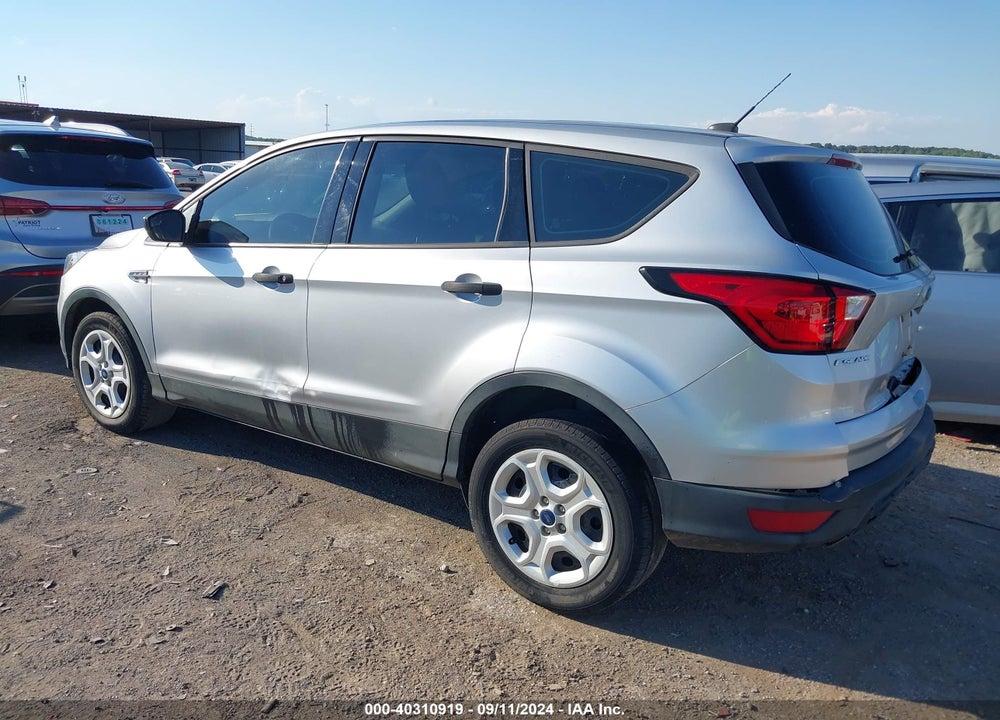 2019 FORD ESCAPE S VIN: 1FMCU0F75KUC52825
