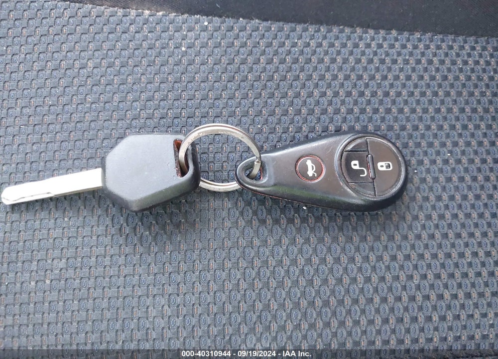 2011 SUBARU FORESTER 2.5X VIN: JF2SHBBC0BH738830
