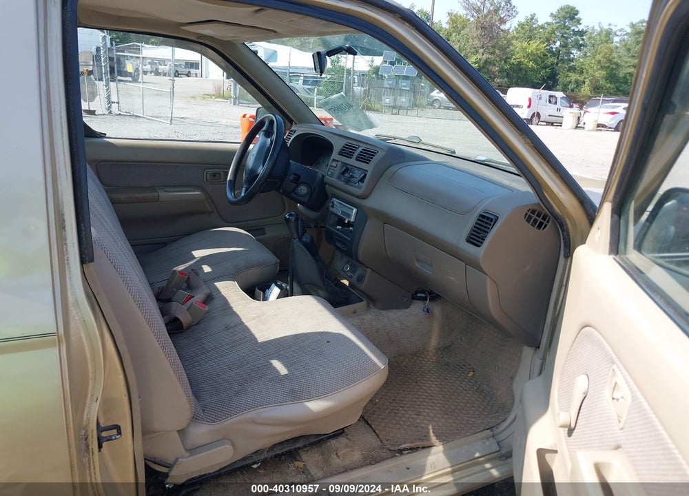 1998 NISSAN FRONTIER VIN: 1N6DD21Y9WC369207