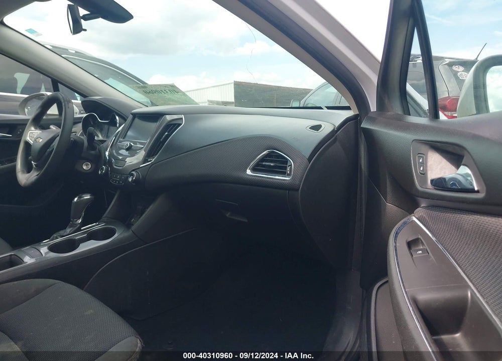 2016 CHEVROLET CRUZE LT AUTO VIN: 1G1BE5SM1G7266192