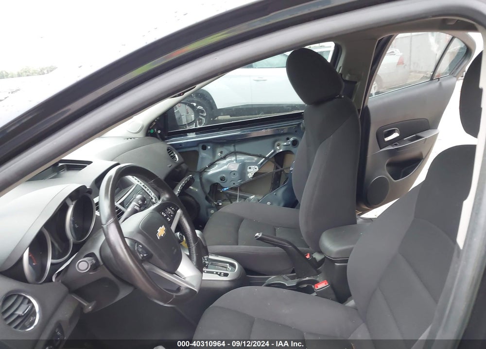 2014 CHEVROLET CRUZE 1LT AUTO VIN: 1G1PC5SB8E7103126