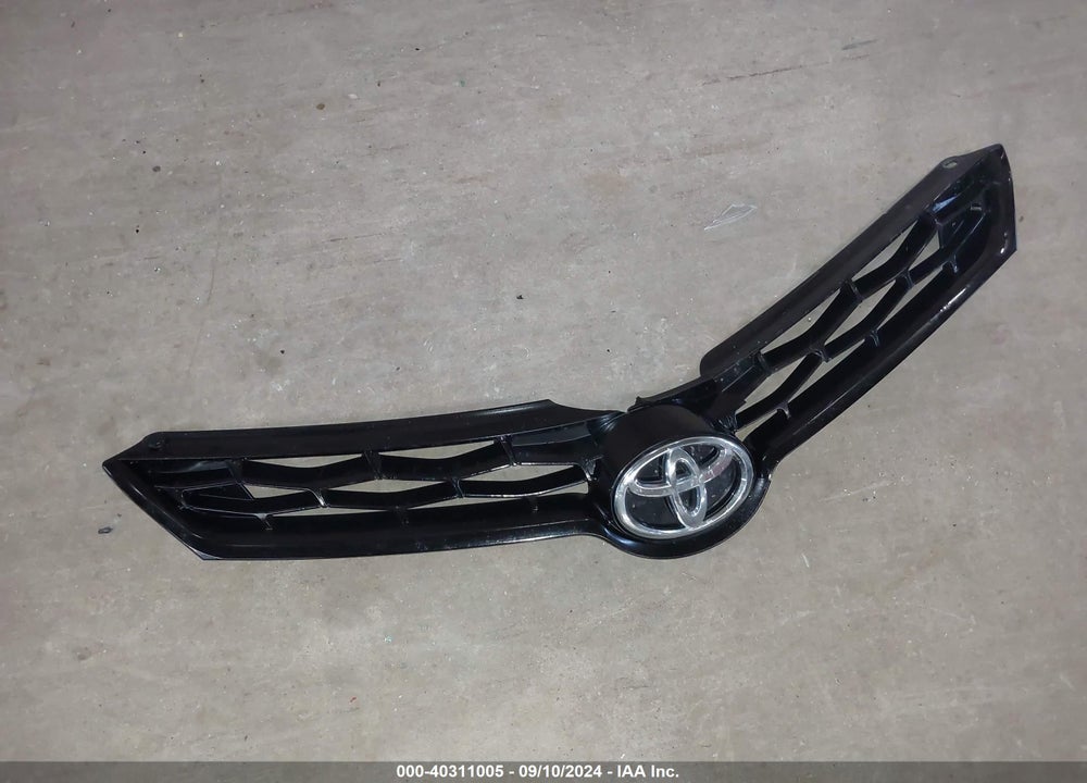 2014 TOYOTA COROLLA S PLUS VIN: 5YFBURHE2EP030051