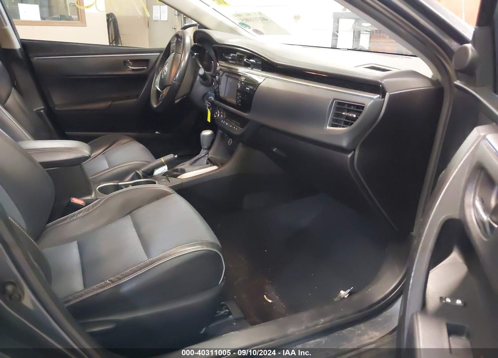 2014 TOYOTA COROLLA S PLUS VIN: 5YFBURHE2EP030051