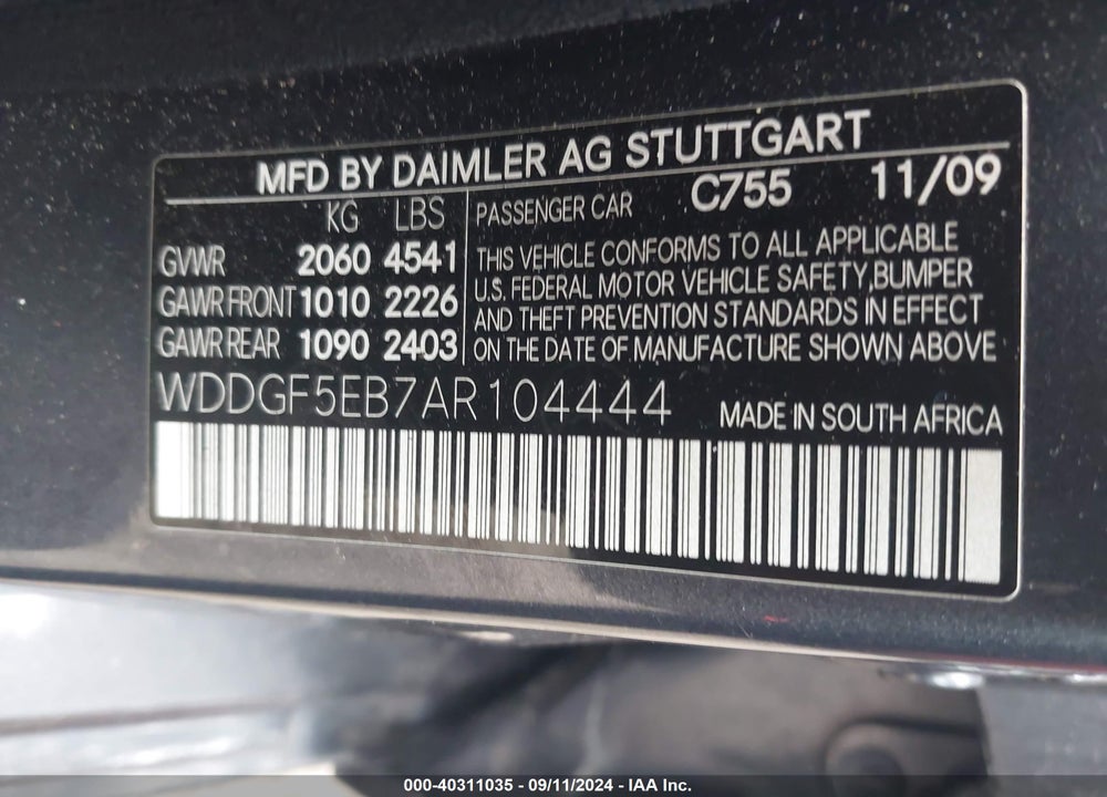 2010 MERCEDES-BENZ C 300 LUXURY/SPORT VIN: WDDGF5EB7AR104444