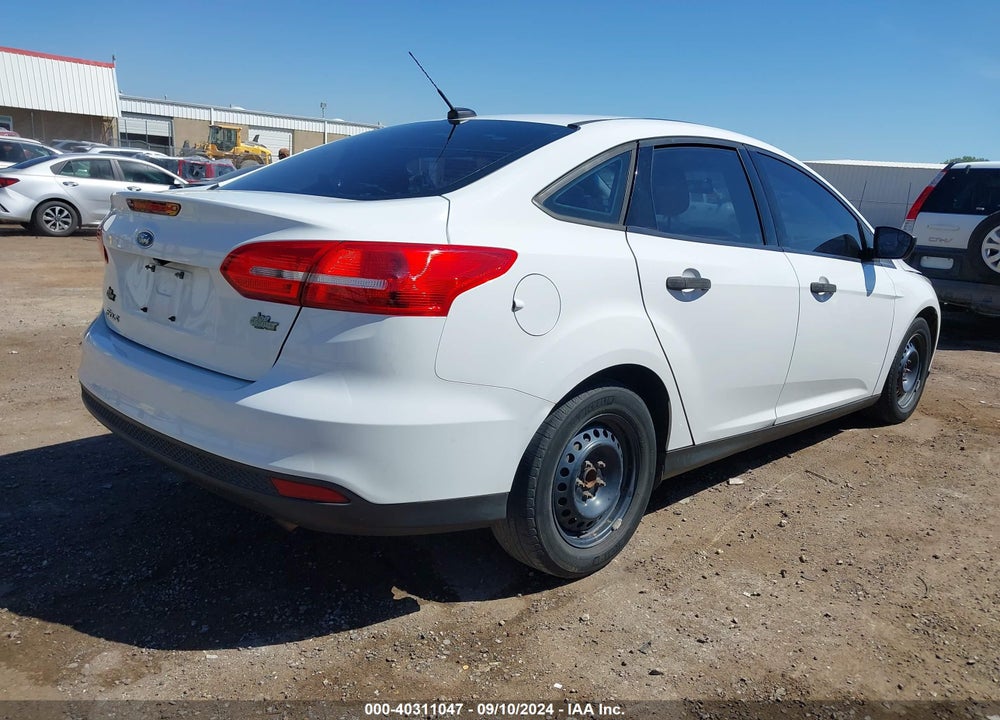 2017 FORD FOCUS VIN: 1FADP3E27HL214203