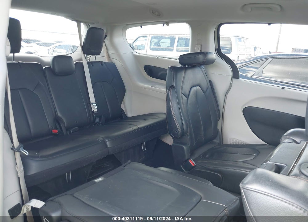 2017 CHRYSLER PACIFICA TOURING L PLUS VIN: 2C4RC1EG0HR564730