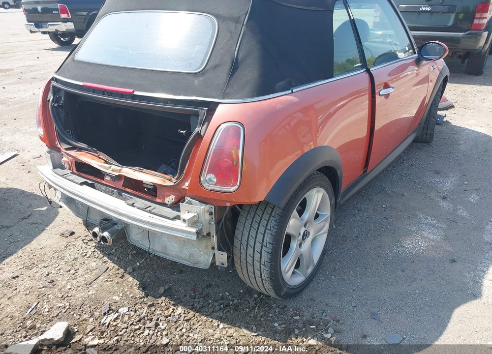2006 MINI COOPER S VIN: WMWRH33536TL93280