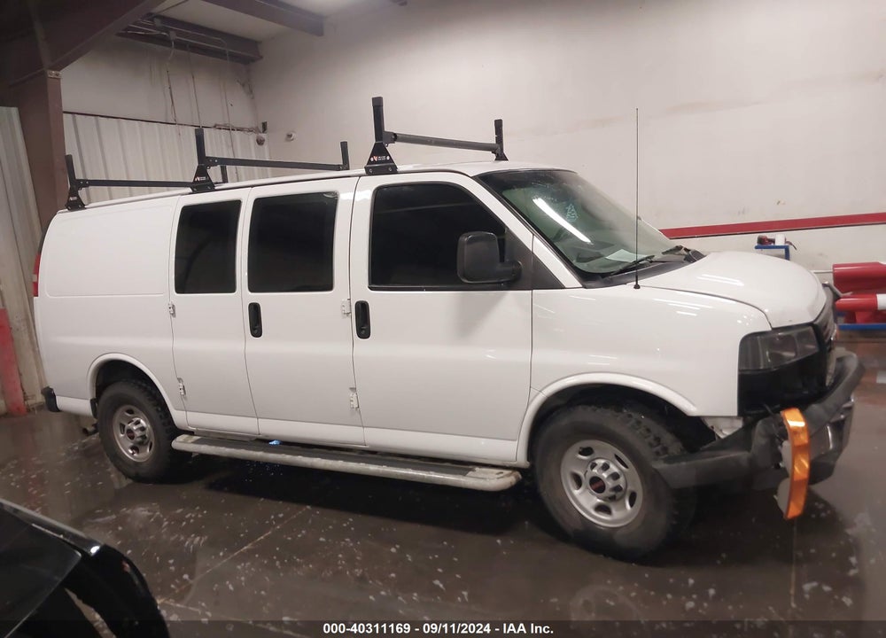 2018 GMC SAVANA 2500 WORK VAN VIN: 1GTW7AFG8J1905663