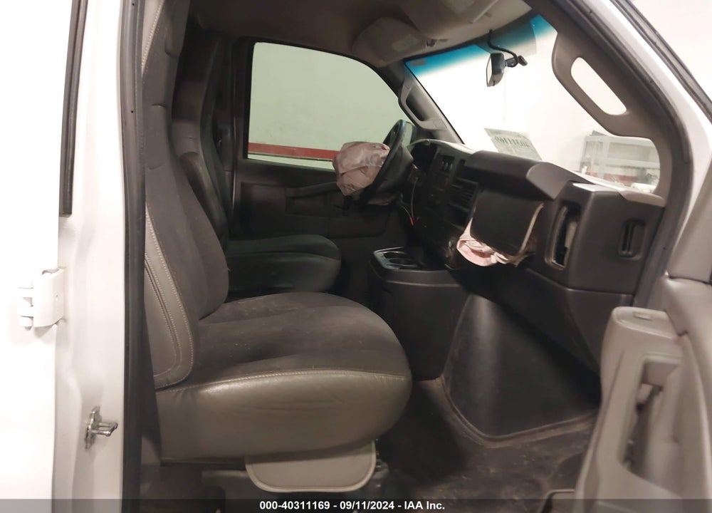 2018 GMC SAVANA 2500 WORK VAN VIN: 1GTW7AFG8J1905663