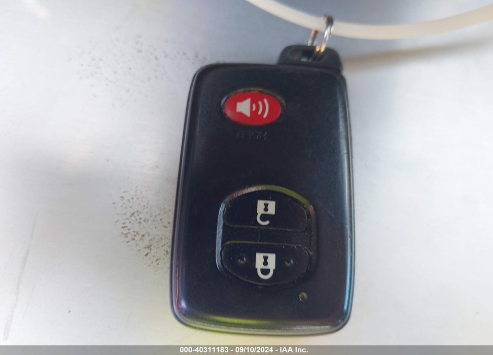 2015 TOYOTA PRIUS TWO VIN: JTDKN3DU0F0477769