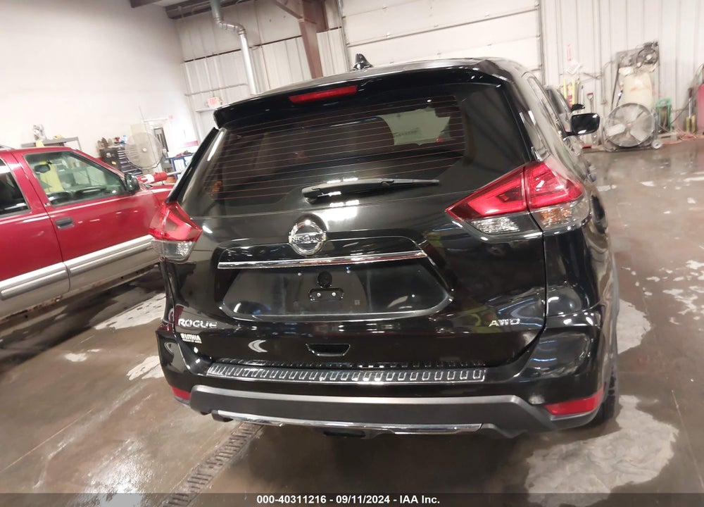 2017 NISSAN ROGUE S VIN: JN8AT2MV2HW014475