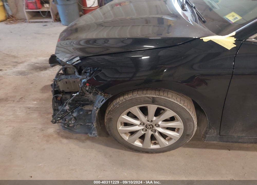 2020 TOYOTA CAMRY LE AWD VIN: 4T1C11BK1LU010415