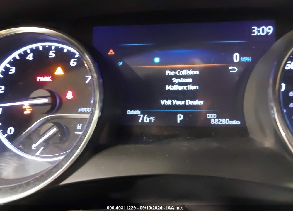 2020 TOYOTA CAMRY LE AWD VIN: 4T1C11BK1LU010415