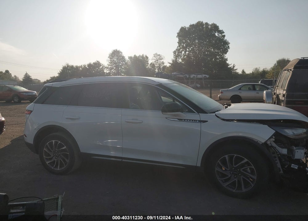 2022 LINCOLN CORSAIR STANDARD VIN: 5LMCJ1C91NUL02397
