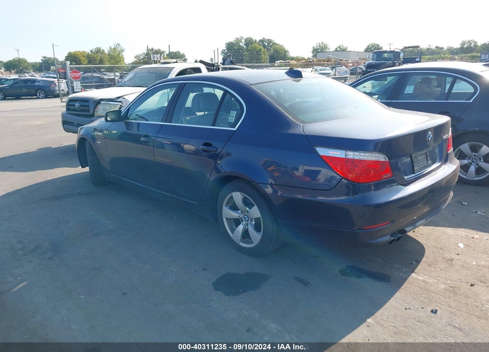 2008 BMW 528I VIN: WBANU53528CT13573