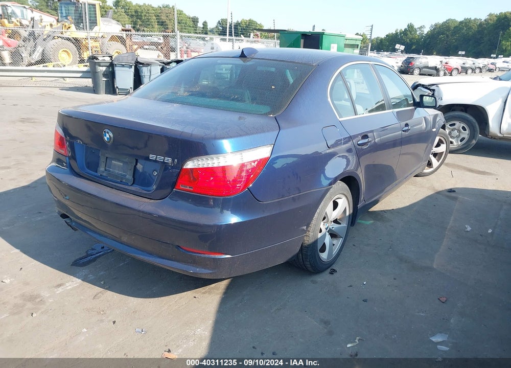 2008 BMW 528I VIN: WBANU53528CT13573