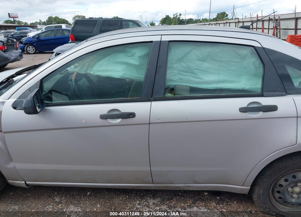 2008 FORD FOCUS S VIN: 1FAHP34N58W237040