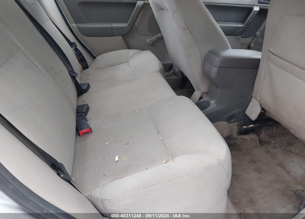 2008 FORD FOCUS S VIN: 1FAHP34N58W237040