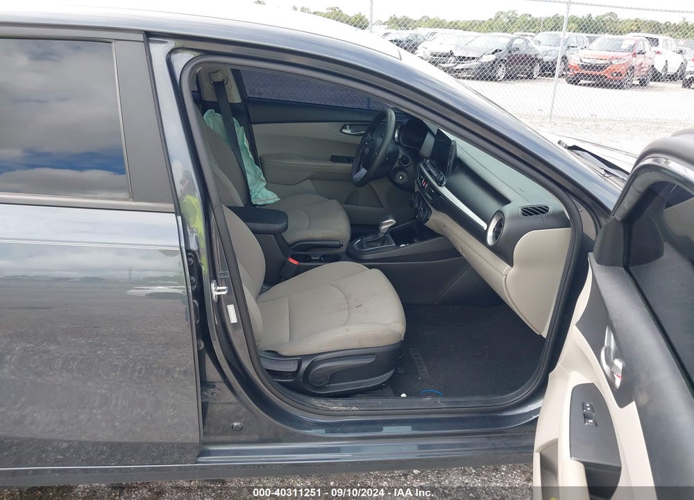 2021 KIA FORTE LXS VIN: 3KPF24AD5ME346572