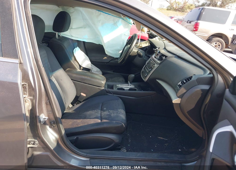 2016 NISSAN ALTIMA VIN: 1N4AL3AP7GN351001