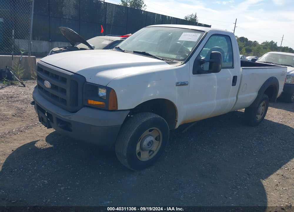 2005 FORD F-250 XL/XLT VIN: 1FTNF21535EA69334
